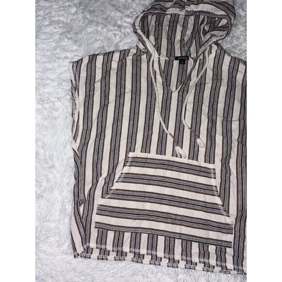 Wild Fable Adult Sz. S Hooded Boho Short Sleeved Top. Cute, Fun - Picture 2 of 7